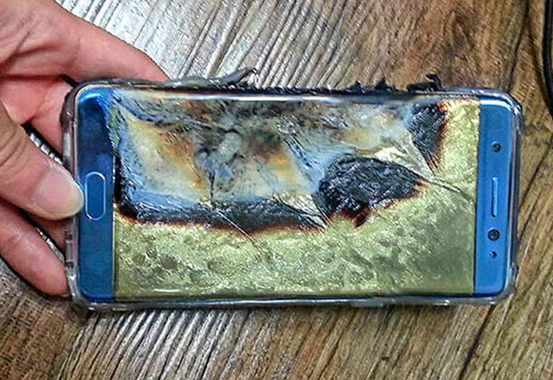 Возгорание Galaxy Note у посетителя Burger King попало на камеры