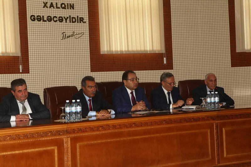 В бакинском вузе обсудили приоритеты СМИ Азербайджана