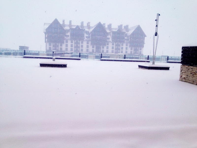 В Азербайджане выпал снег