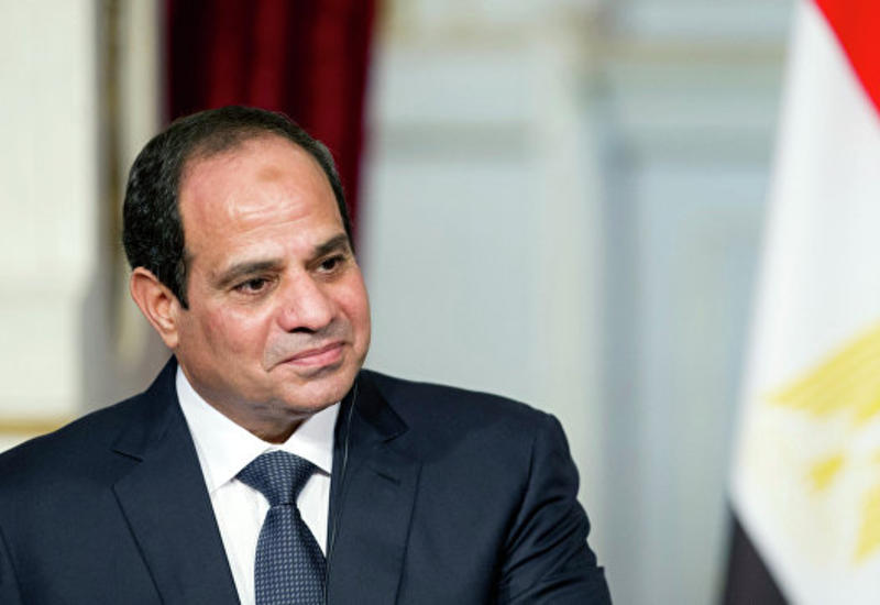 Президент Египта продлил режим ЧП на севере Синая