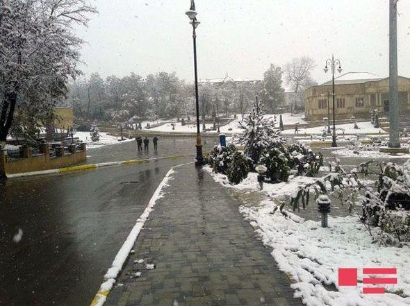 Cənub bölgəsinə ilk qar yağdı