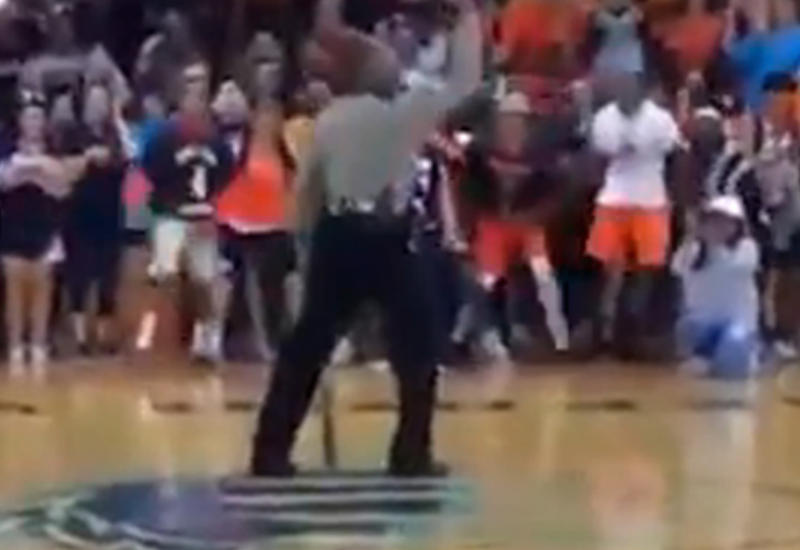 Ролик с танцующим полицейским набирает популярность в соцсетях