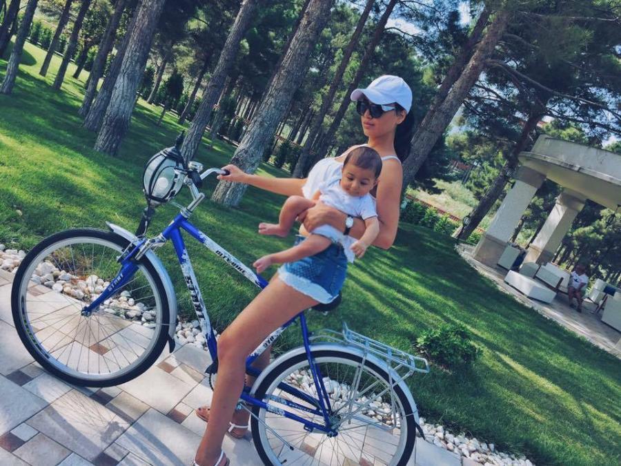 "Afaq Gəncəli ilə tamam fərqliyik"