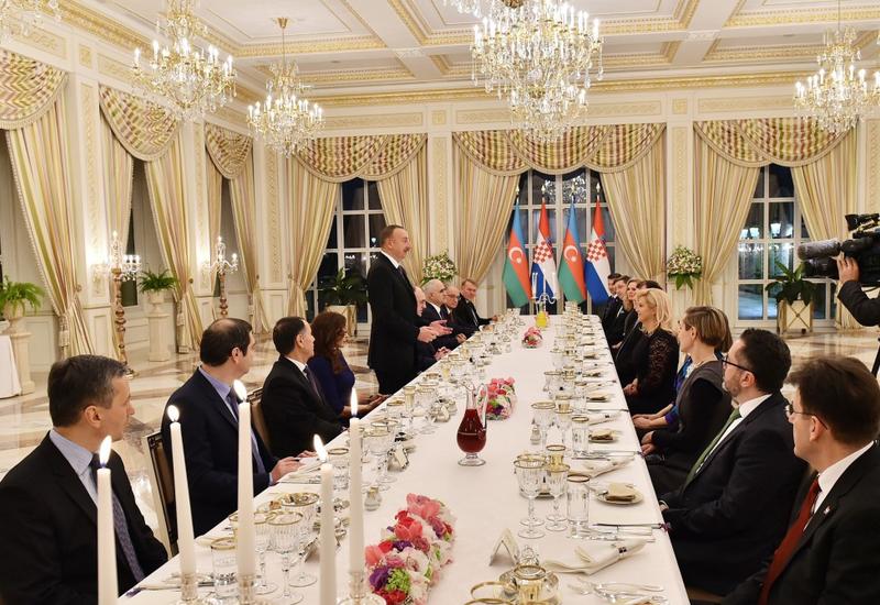 Президент Ильхам Алиев: Запасов газа будет достаточно для Азербайджана и потребителей на протяжении, по меньшей мере, 100 лет