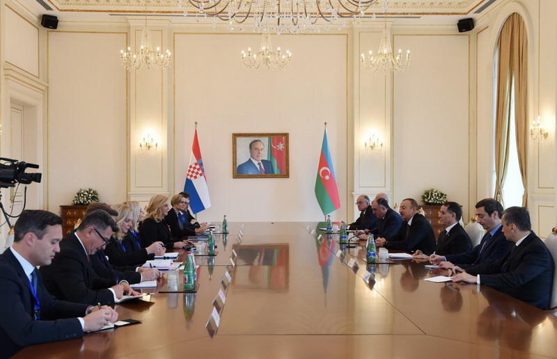 Президенты Азербайджана и Хорватии выступили с заявлениями для печати