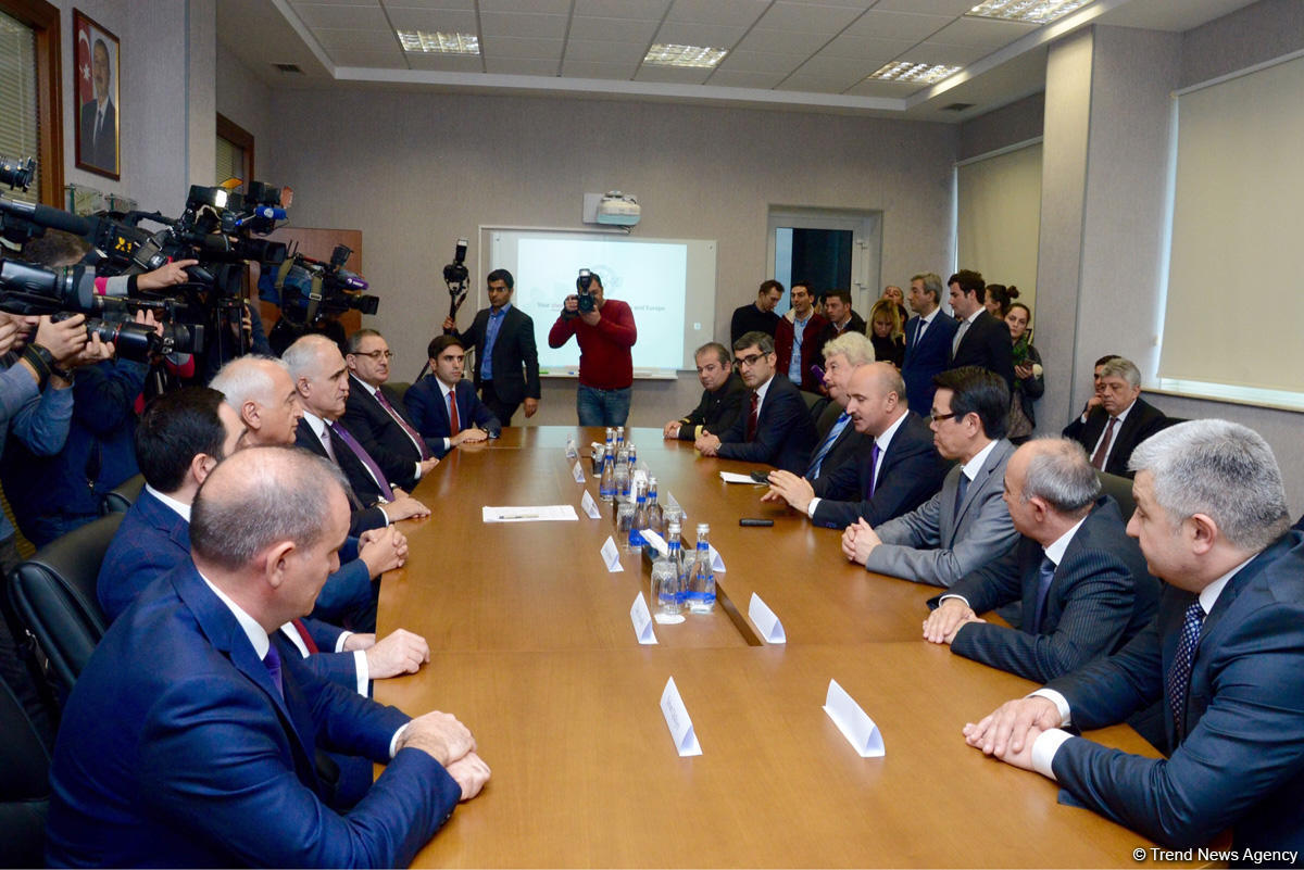 В Азербайджане подписан контракт на 132 млн