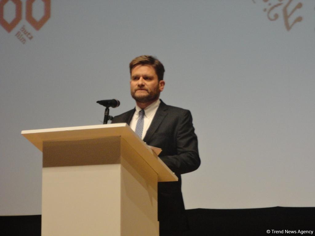 В Баку презентован фильм "Вагиф, которого я знал"