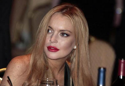 Вино, молоко и другие &quot;опасные продукты&quot;: что они делают с вашим лицом <span class="color_red"> - ФОТО</span>