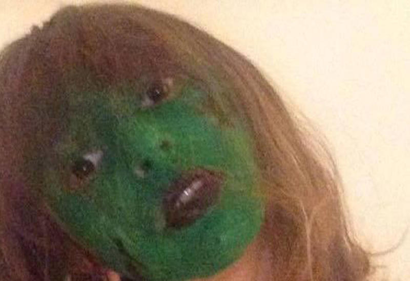 Nigar Camalın qızı "zombi" oldu