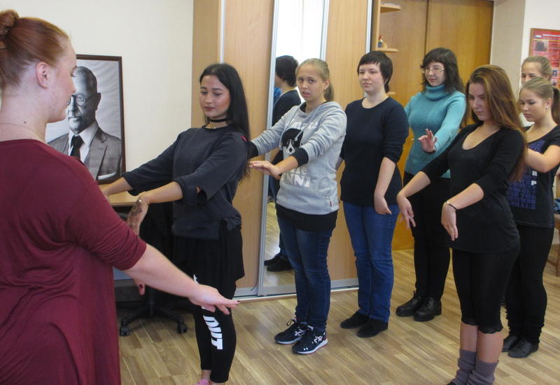 В Минске прошел мастер-класс по национальным танцам Азербайджана