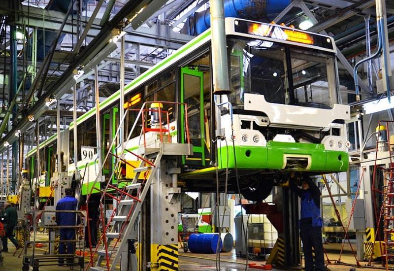 Milli avtobuslarımız niyə yoxdur?