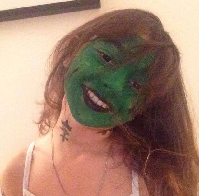 Nigar Camalın qızı "zombi" oldu