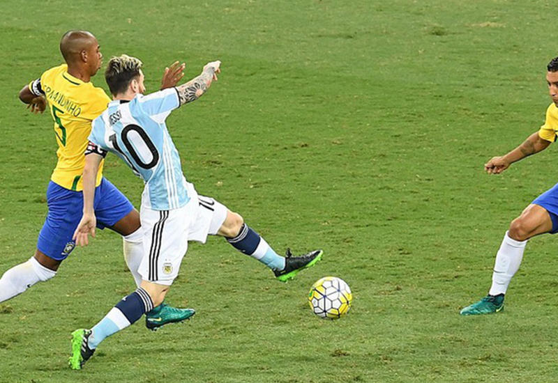 Квалификация ЧМ-2018: Бразилия с Неймаром разгромила Аргентину с Месси