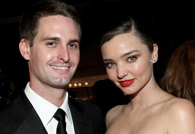 Miranda Kerr xeyriyyə gecəsinə qatıldı