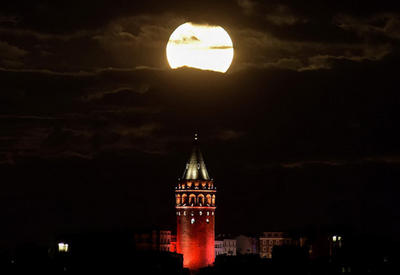 Лучшие фотографии Cуперлуния-2016 со всего мира <span class="color_red">- ФОТО</span>