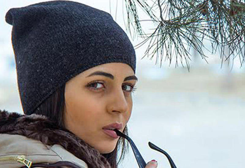 "Atam ikinci dəfə evlənib" - Gülay