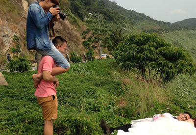 23 фотографии, показывающие, на что готовы пойти азиатские фотографы ради идеального кадра <span class="color_red">- ФОТО</span>