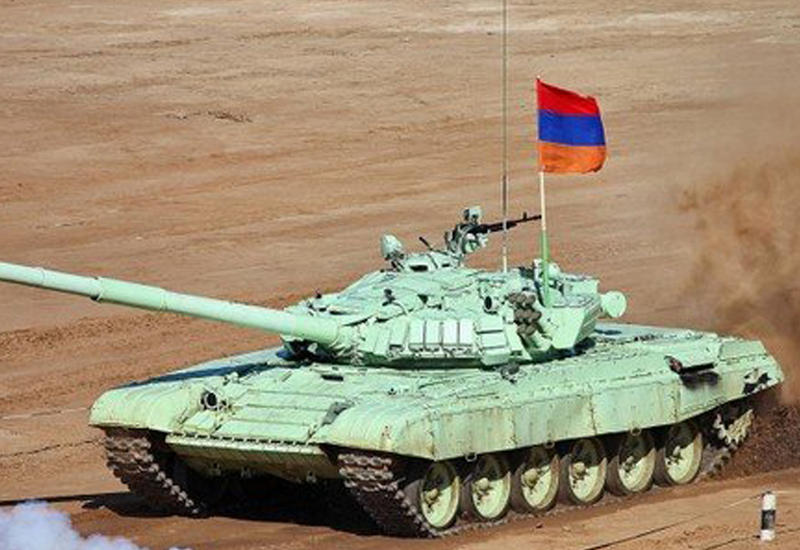 Ermənistan tankları Rusiyaya daşınır?