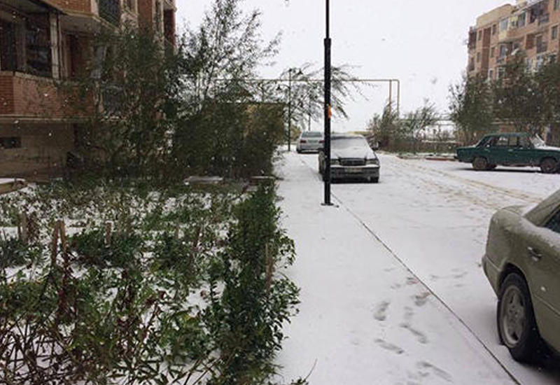 Bakıya qar YAĞIR