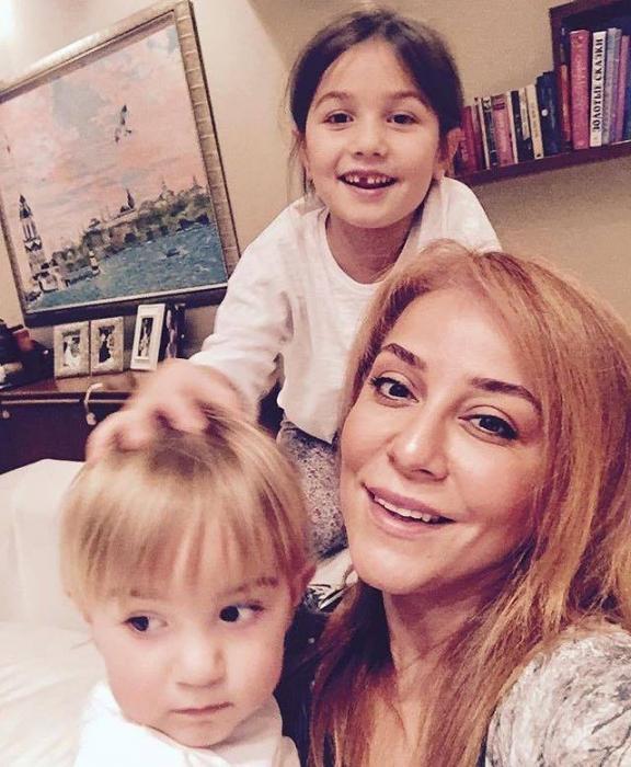 İradə İbrahimovanın övladları ilə yeni