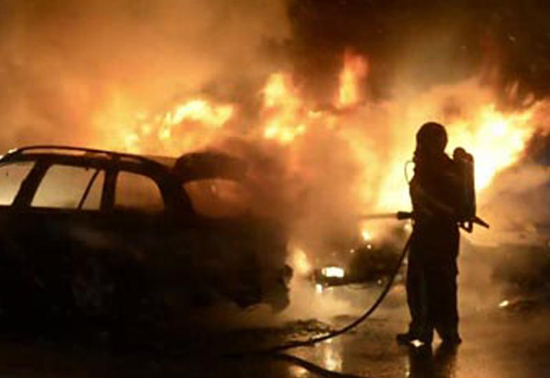 Серия поджогов машин прокатилась по Стокгольму