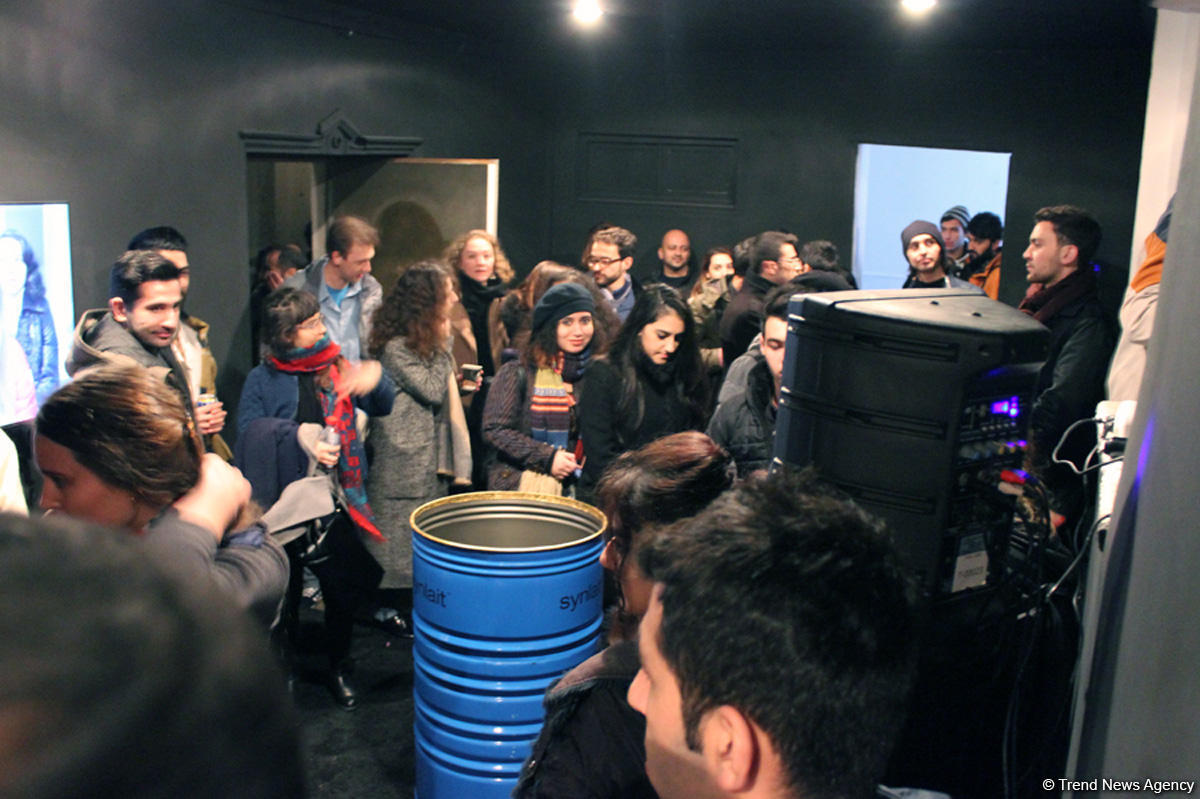 В Проектном Пространстве ARTIM открылась выставка резидентов YARAT