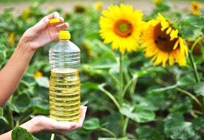 Человек, поработавший на производстве подсолнечного масла, поделился шокирующим фактом