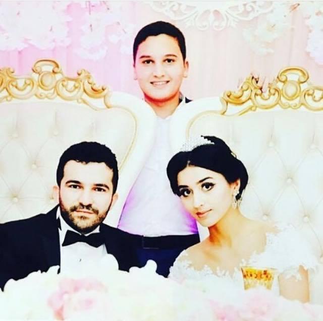 Azərbaycanlı müğənninin toyu oldu