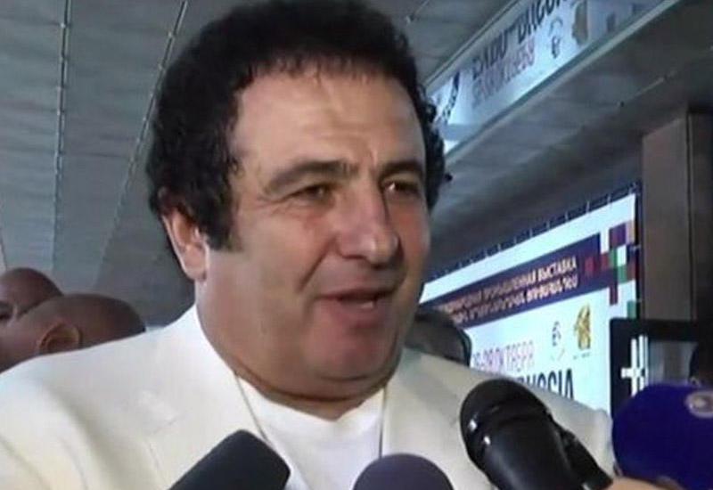 "Eşşək" ləqəbli oliqarx siyasətə qayıdır