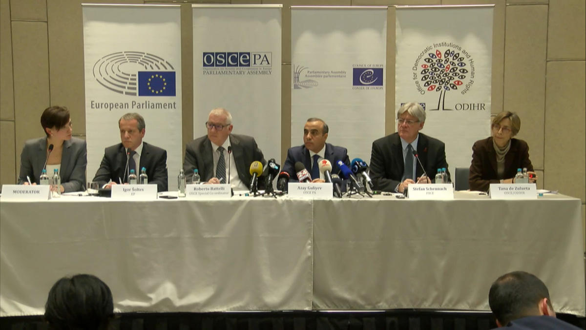 Azay Quliyev Skopyedə mətbuat konfransı keçirdi