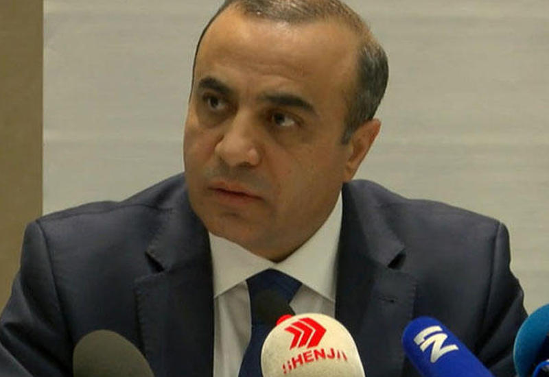Azay Quliyev Skopyedə mətbuat konfransı keçirdi