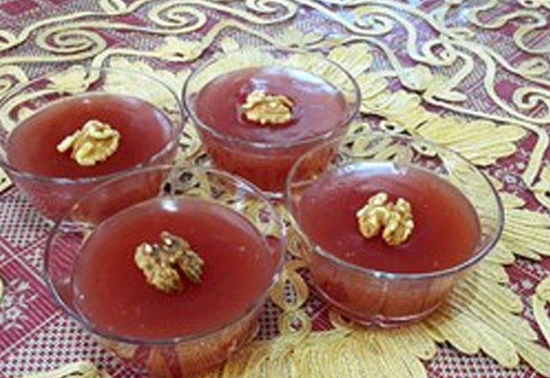 Artıq qalan mürəbbə suyunu atmayın