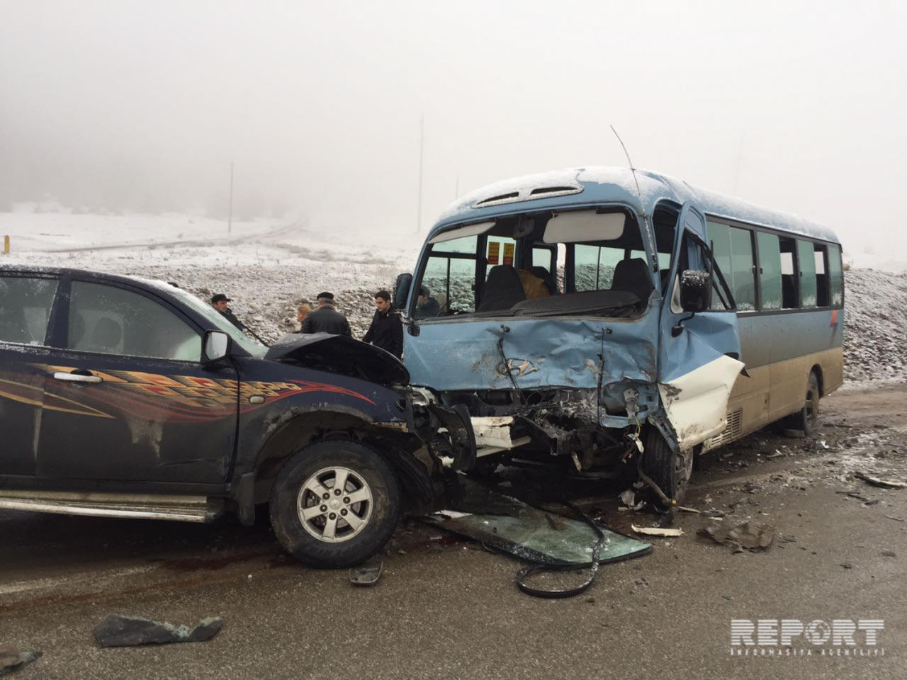 В Гусаре пассажирский автобус попал в аварию, много раненых