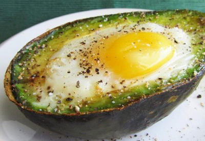 Ешьте этот завтрак, полный белка, чтобы уменьшить воспаление и талию