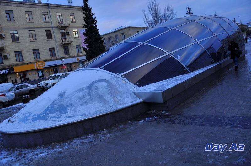 Снежная сказка в Баку