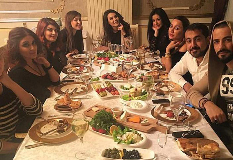 Oksananın ad günündən