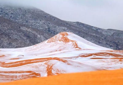 В пустыне Сахара выпал снег <span class="color_red"> - 9 ФОТО</span>