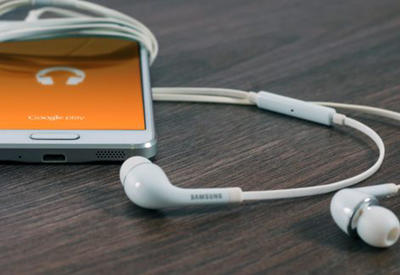 Почему и как нужно чистить наушники-вкладыши