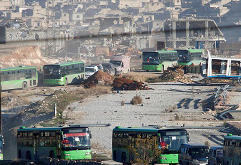 19 тысяч человек эвакуированы из Алеппо в Идлиб