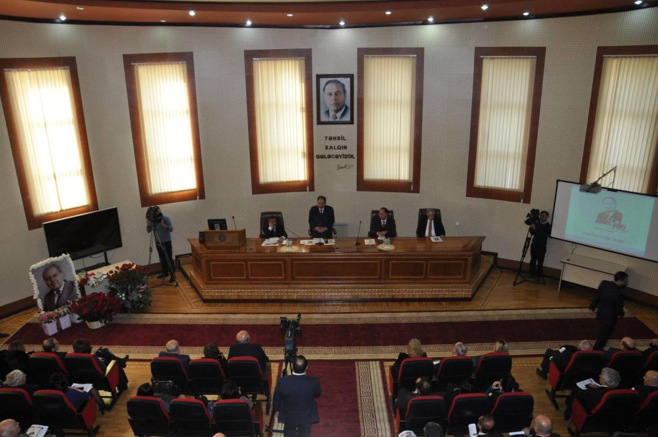 В БГУ отметили столетие профессора Азиза Асадова