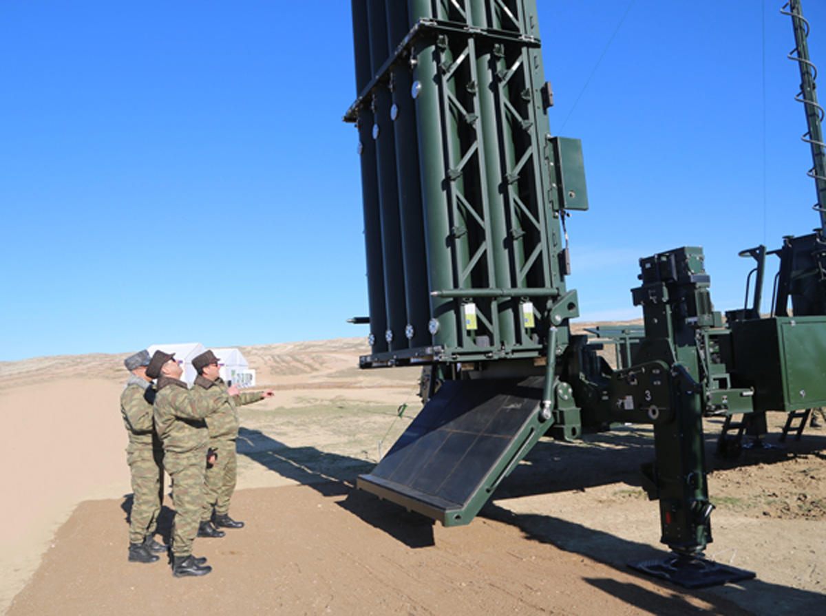 Азербайджан провел боевые стрельбы из зенитно-ракетных комплексов İldırım
