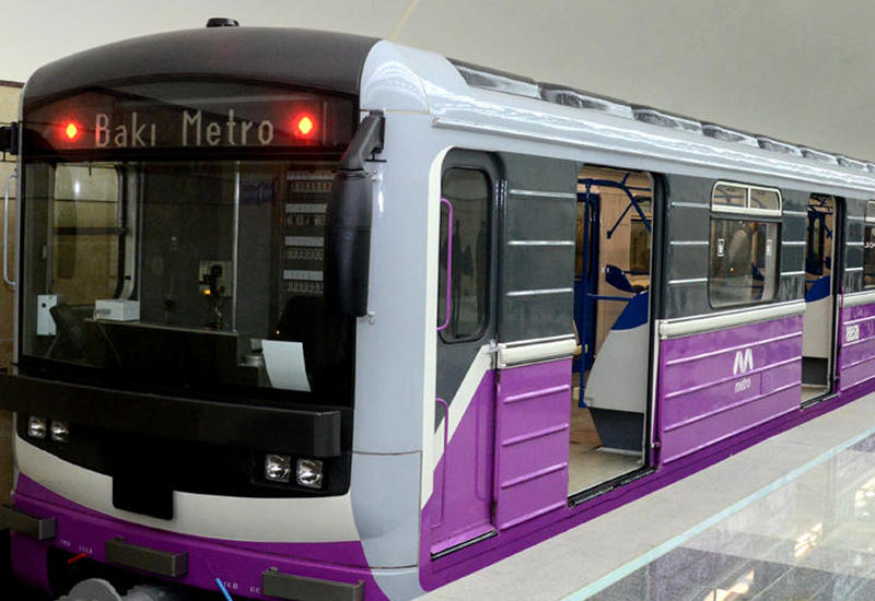 К сведению пассажиров бакинского метро