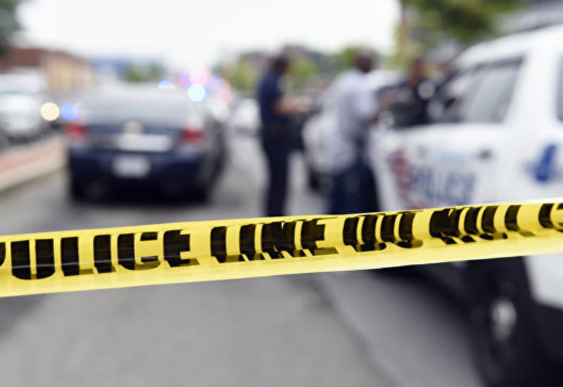 Ребенок умер от голода после того, как родители скончались от героина