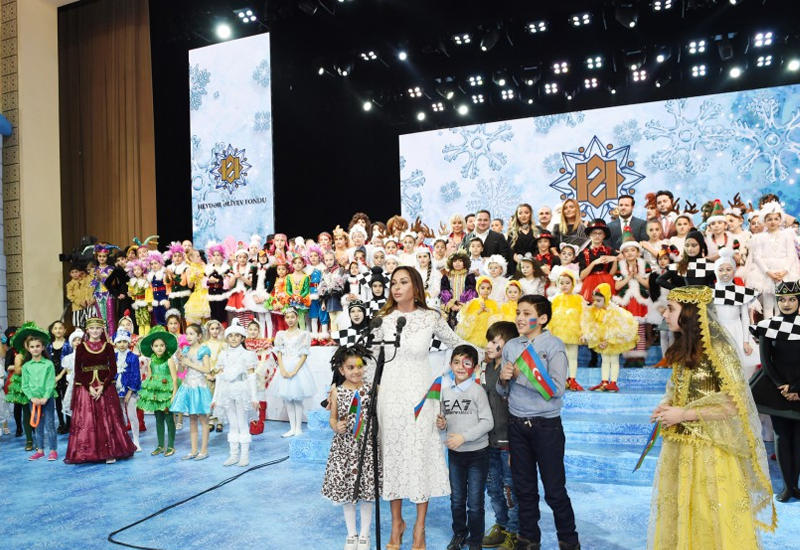 Первая леди Мехрибан Алиева: Мы гордимся тем, что Азербайджан - независимое, сильное, влиятельное государство, занявшее достойное место на карте мира