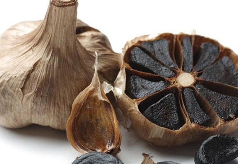 Qara sarımsağın inanılmaz faydaları