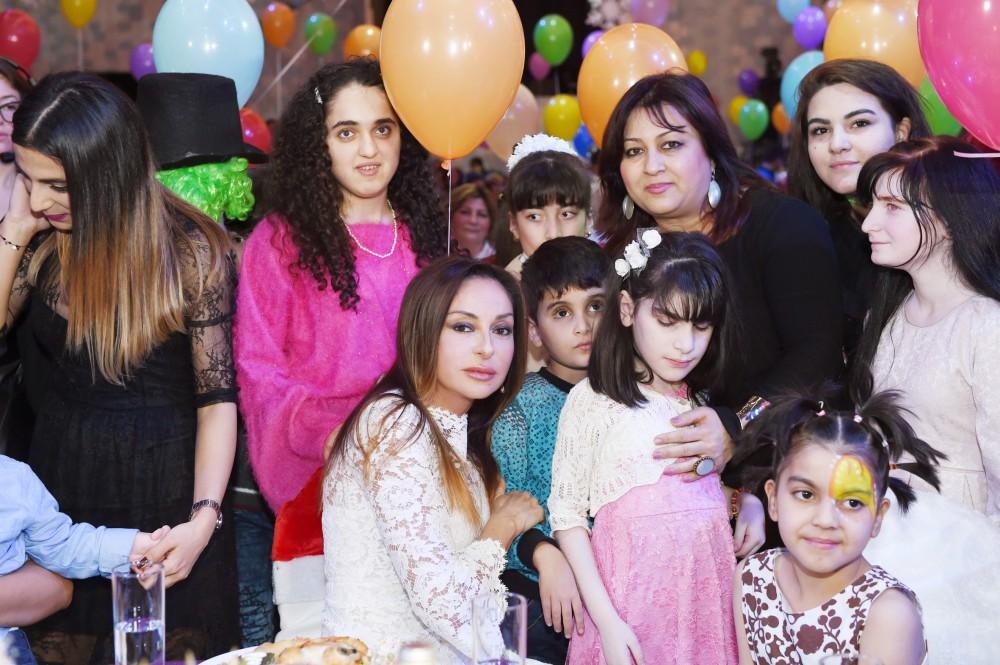 Фонд Гейдара Алиева организовал традиционное праздничное веселье для детей