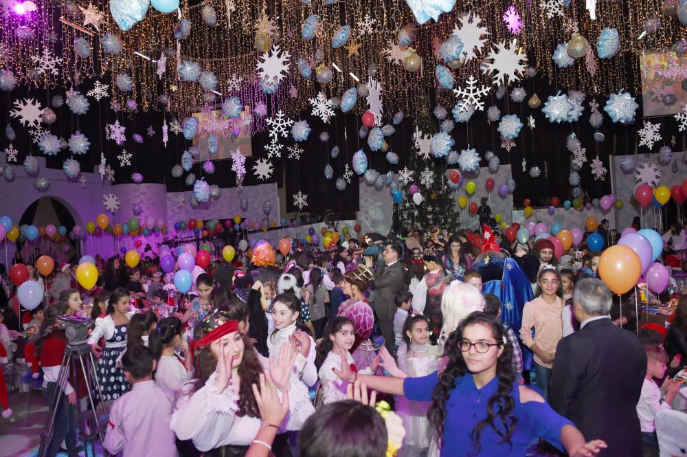 Фонд Гейдара Алиева организовал традиционное праздничное веселье для детей