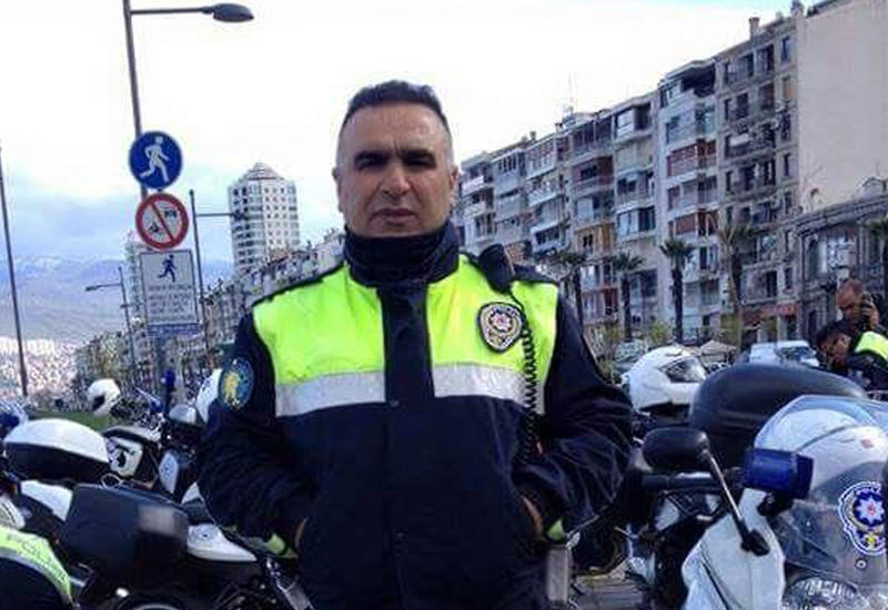 Героический поступок полицейского, погибшего во время теракта в Измире, попал на камеры