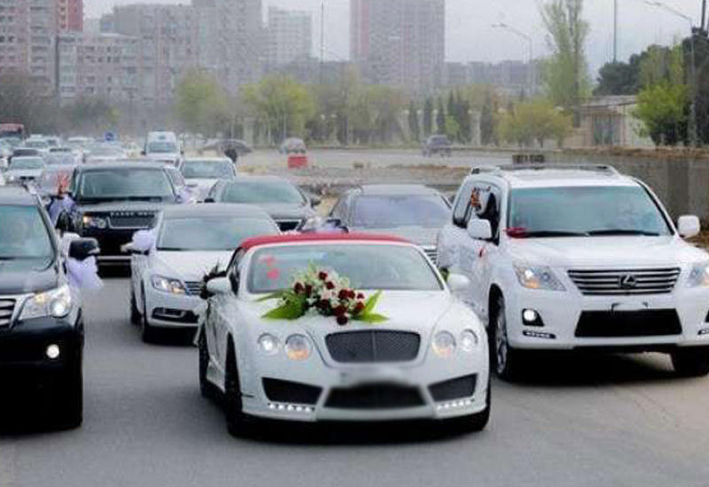 Yol polisindən toy karvanları ilə bağlı xəbərdarlıq