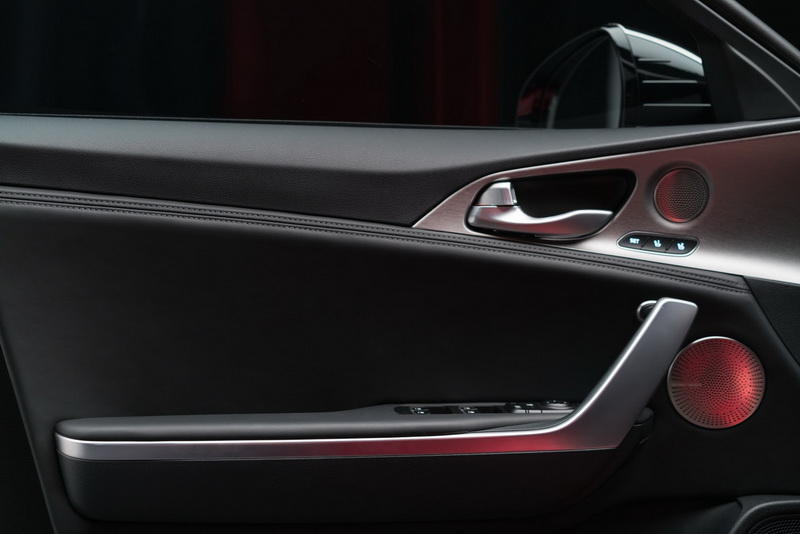 У Kia появился новый спорткар